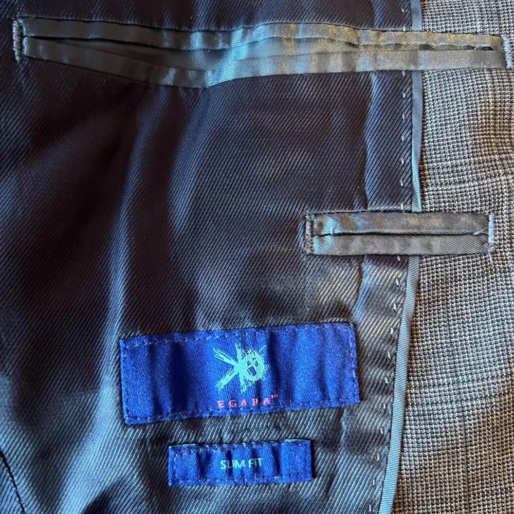 Egara size 42